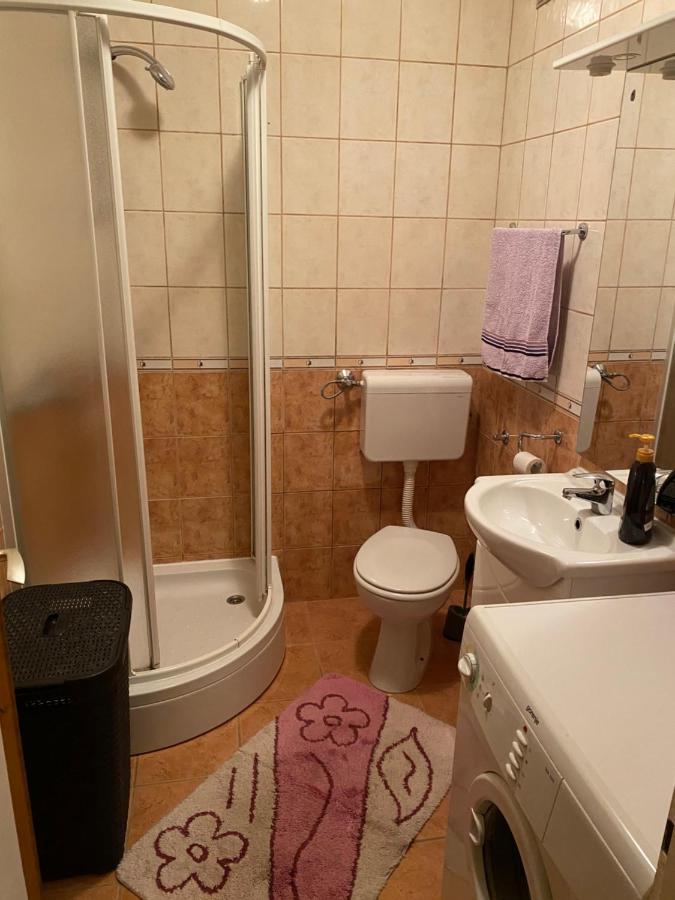 Apartment Neno Требинє Екстер'єр фото